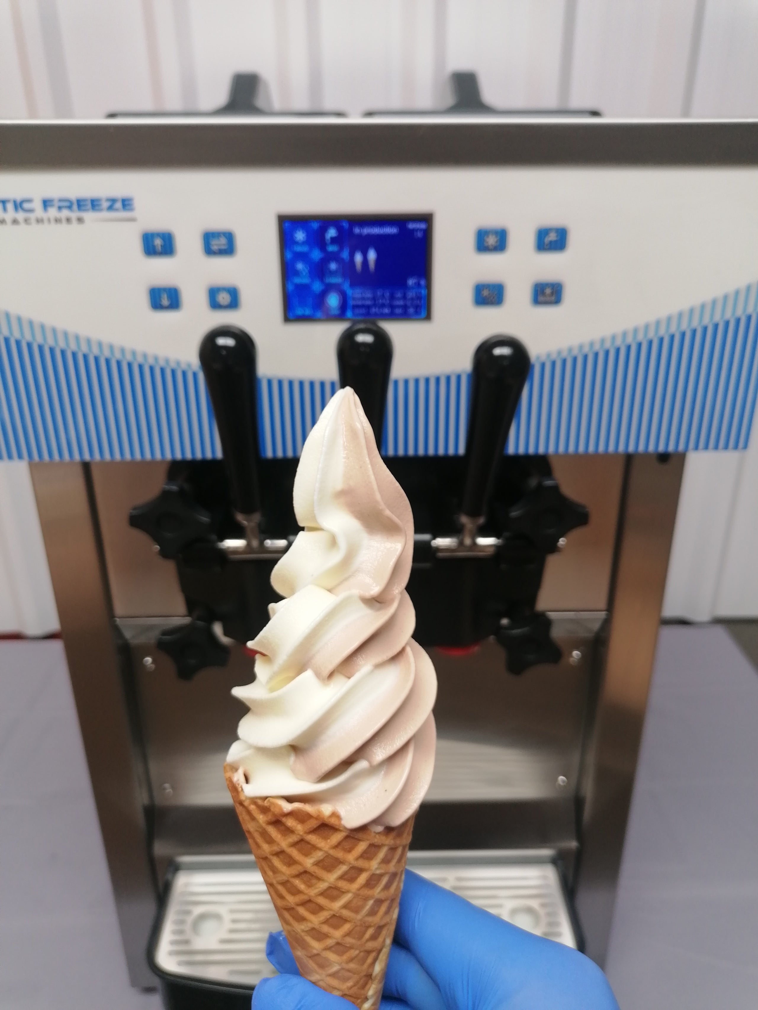 T230 3 Handle Soft Serve Commercial Whippy Ice Cream Machine Arctic