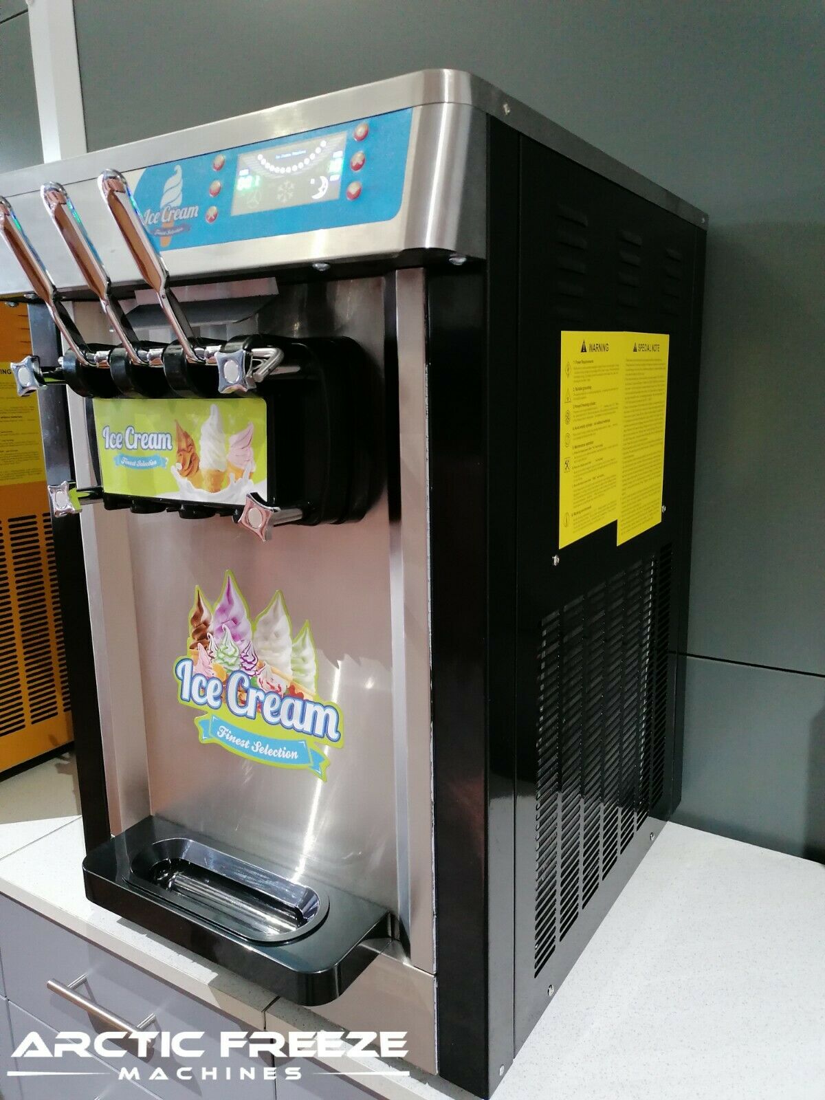 MQL18 Soft Serve Mr Whippy Ice Cream Machine 20L 3 Handle ( Black & Green ) Arctic Freeze